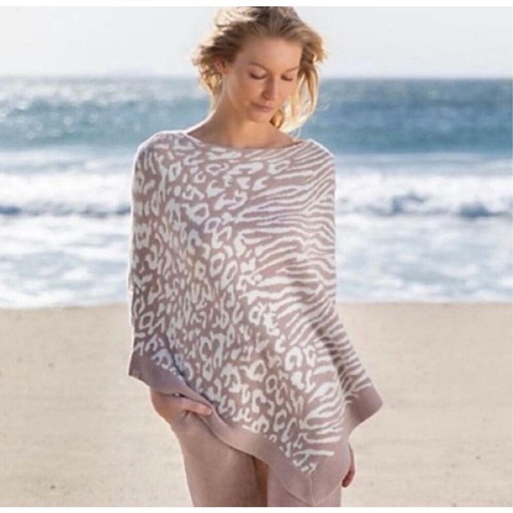 Barefoot Dreams CozyChic Ultra Lite Ocean Breeze Poncho Faded Rose O/S Nwt